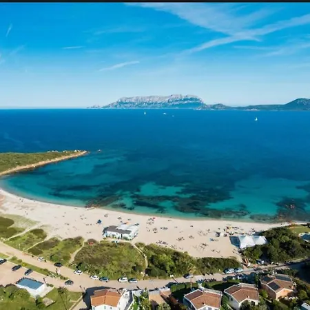 Bellavista Vacation Stunning Tavolara Sea View Terrace Hébergement de vacances *