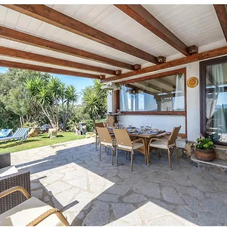 Hébergement de vacances Bellavista Stunning Tavolara Sea View Terrace