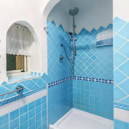 Bellavista Stunning Tavolara Sea View Terrace Hébergement de vacances