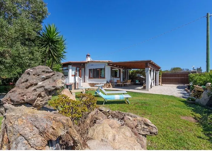 Bellavista Vacation Feriehus Olbia