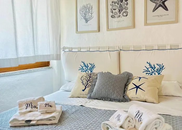 Bellavista Stunning Tavolara Sea View Terrace Hébergement de vacances *